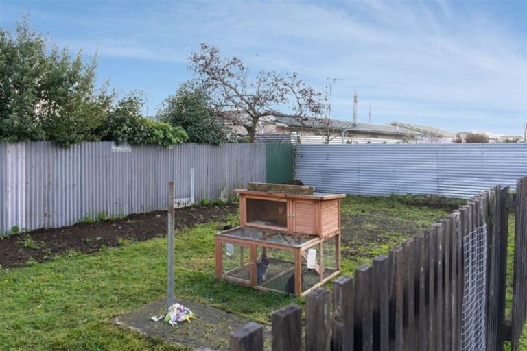 Photo of property in 18 Frederick Street, Carterton, 5713