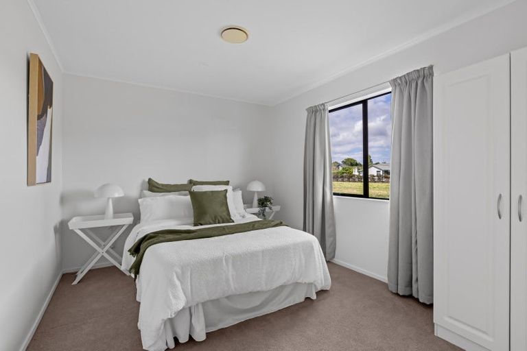 Photo of property in 966 Kahikatea Flat Road, Waitoki, Kaukapakapa, 0871