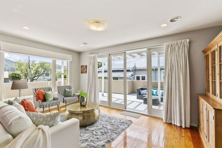 Photo of property in 59 Jubilee Road, Khandallah, Wellington, 6035