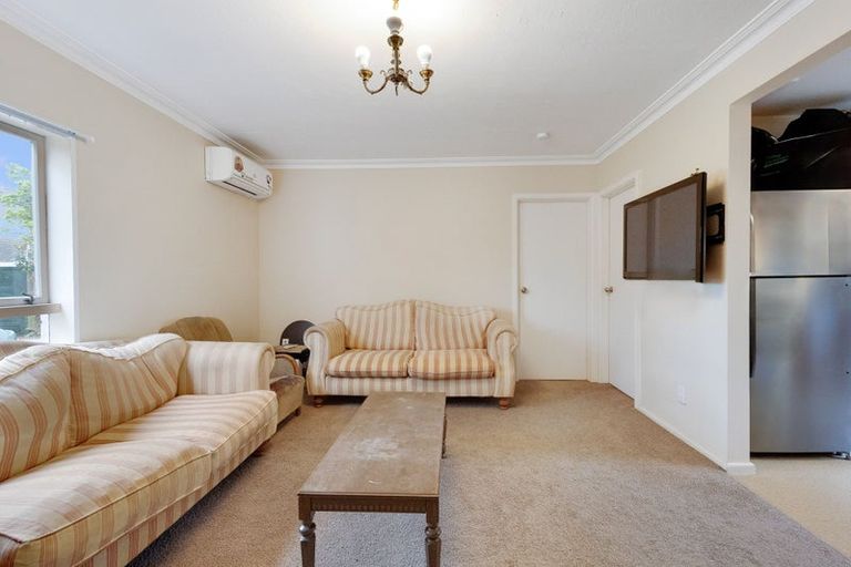 Photo of property in 3 Newbridge Place, Ilam, Christchurch, 8041