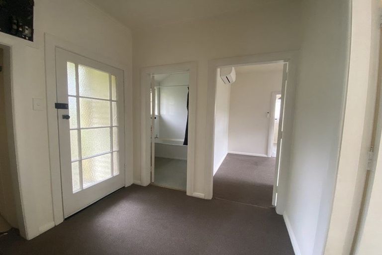 Photo of property in 21 Warwick Street, Wilton, Wellington, 6012