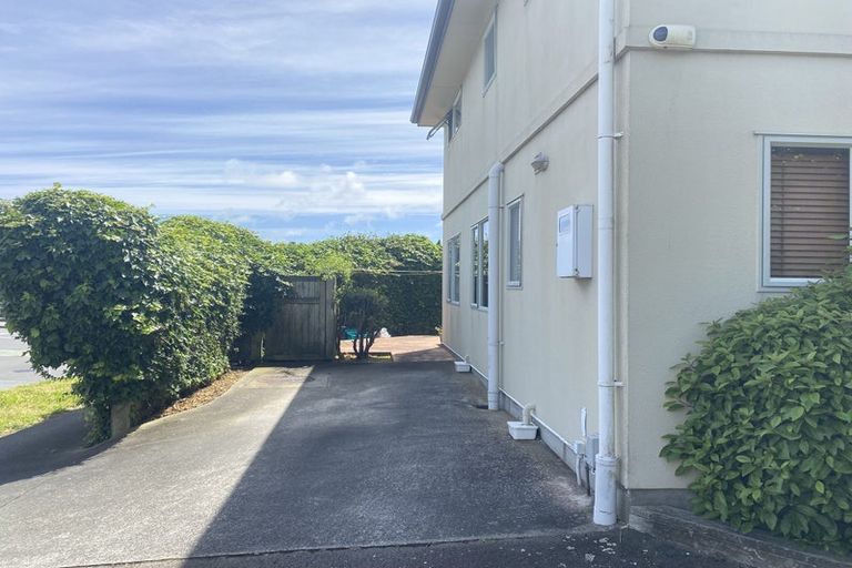 Photo of property in 1b Bould Street, Johnsonville, Wellington, 6037