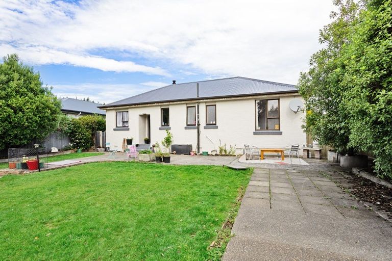Photo of property in 64 Nichol Street, Heidelberg, Invercargill, 9812