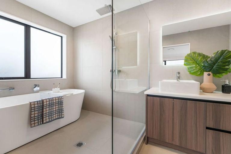 Photo of property in 29 Catalina Avenue, Rosehill, Papakura, 2113