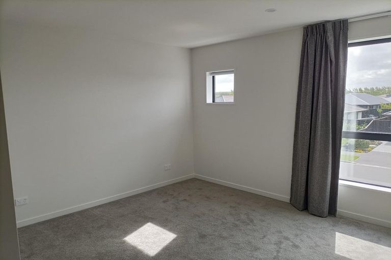 Photo of property in 4/6 Skibbereen Drive, Halswell, Christchurch, 8025