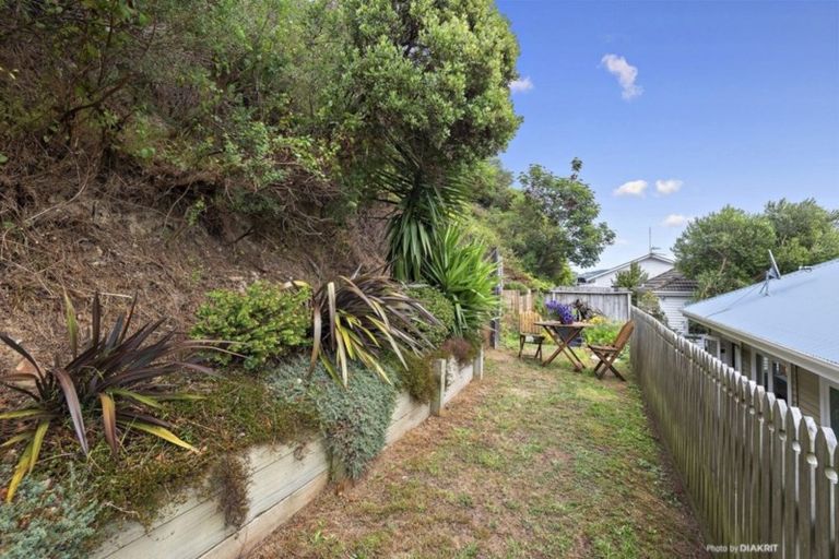 Photo of property in 80 Para Street, Miramar, Wellington, 6022