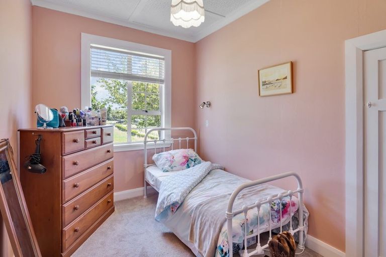 Photo of property in 1397 Egmont Road, Egmont Village, Inglewood, 4386