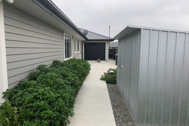 Photo of property in 16 Loxley Place, Lincoln, 7608