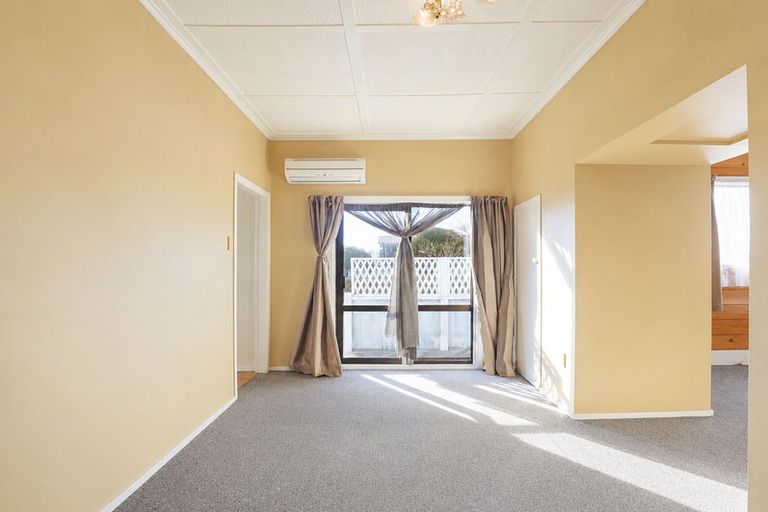 Photo of property in 23a Kawaha Point Road, Fairy Springs, Rotorua, 3015