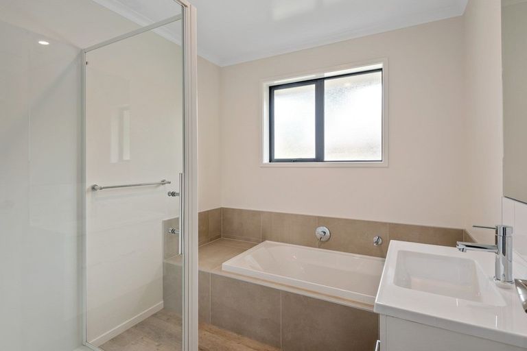 Photo of property in 5 Oakden Drive, Darfield, 7510