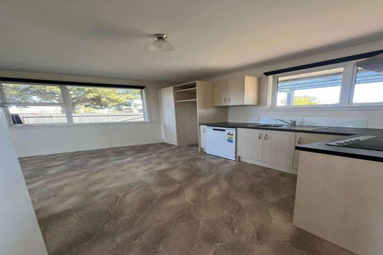 Photo of property in 4 Chartwell Street, Burwood, Christchurch, 8083