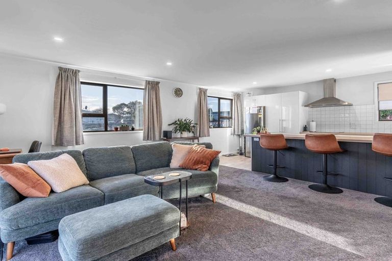 Photo of property in 92 Dunbeath Crescent, Kew, Invercargill, 9812