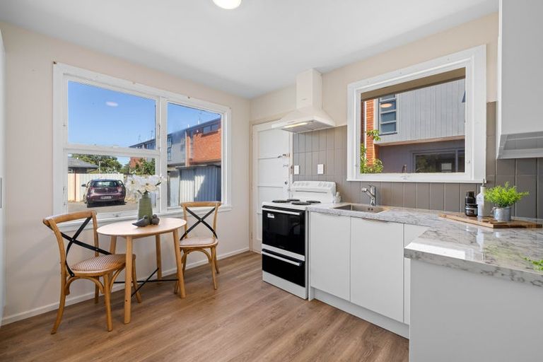 Photo of property in 6/98 Mathesons Road, Phillipstown, Christchurch, 8011