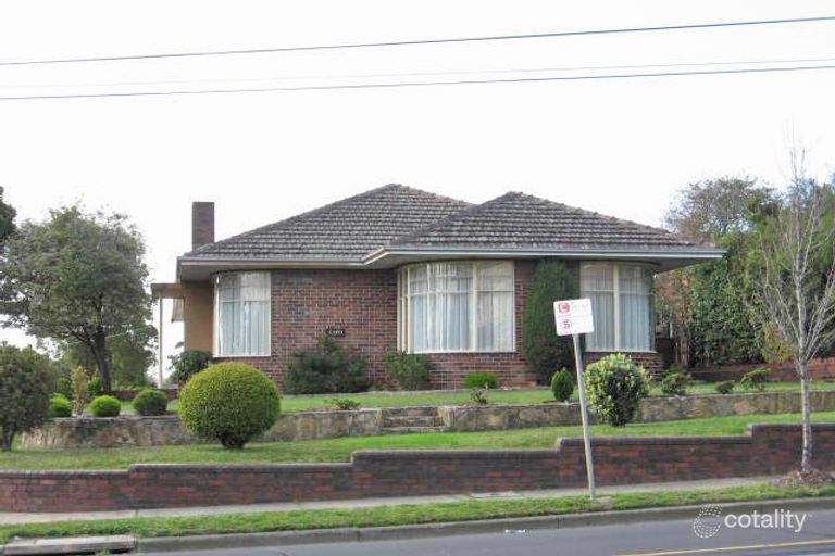 1303-toorak-road-camberwell-vic-3124-sale-rental-history-price
