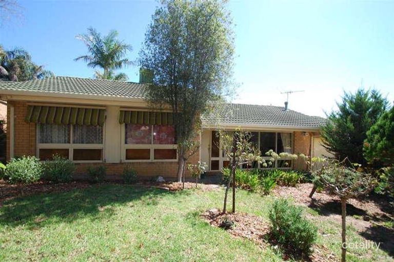 12 Glenburnie Street, Happy Valley, SA 5159 Sale & Rental History