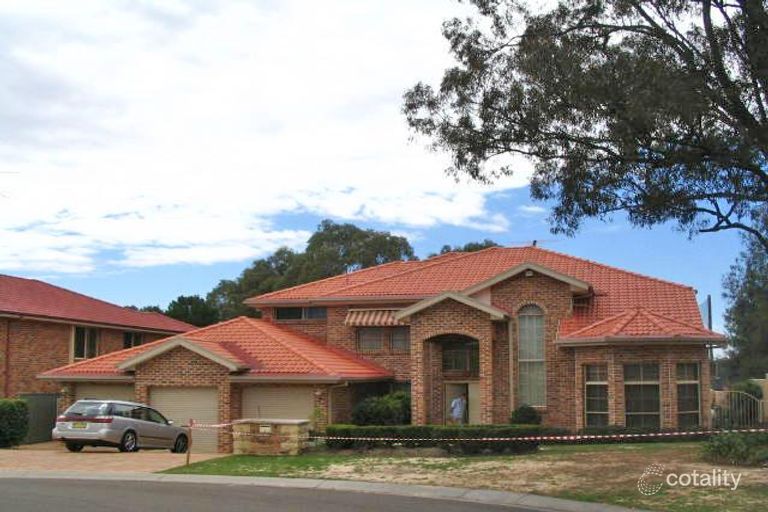 11 Turnberry Crescent, Glenmore Park, NSW 2745 Sale & Rental History Price Estimator