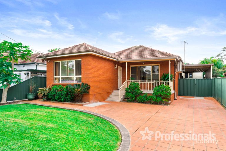 Property image of 42 Rowland Street Revesby
