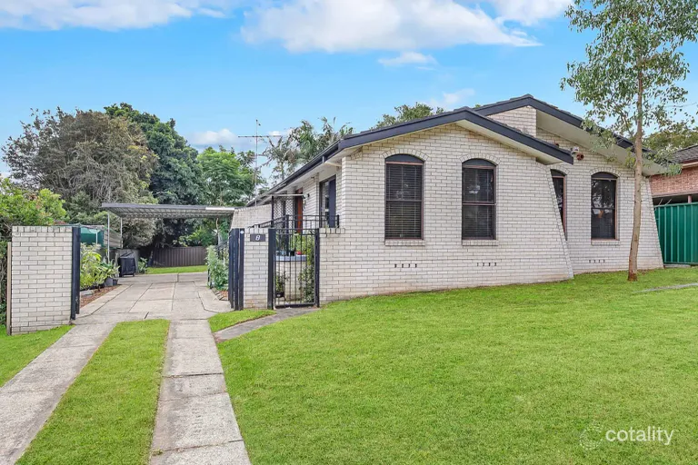 Property image of 8 Camorta Close Kings Park