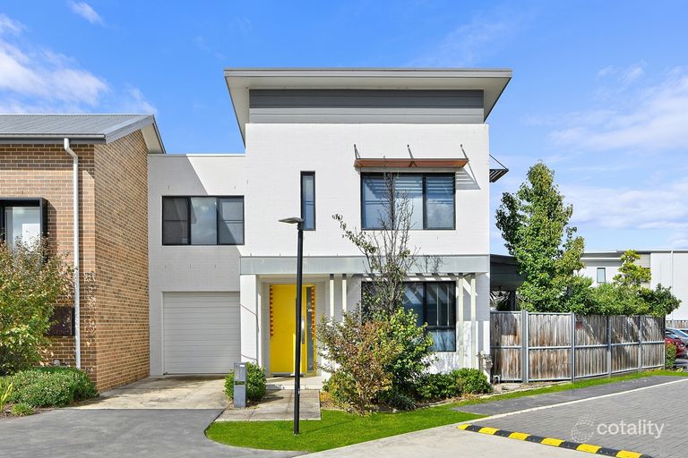 Property image of 6 Eastlakes Glade Blacktown