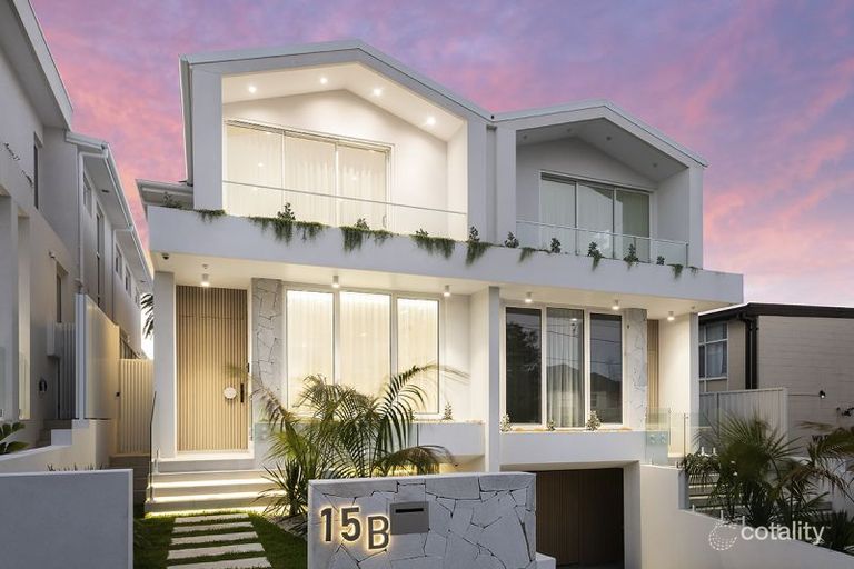 Property image of 15 Seaview Street Cronulla