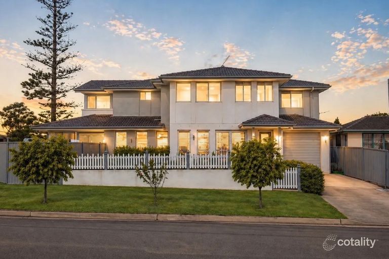 Property image of 32 Hargrave Road Lalor Park