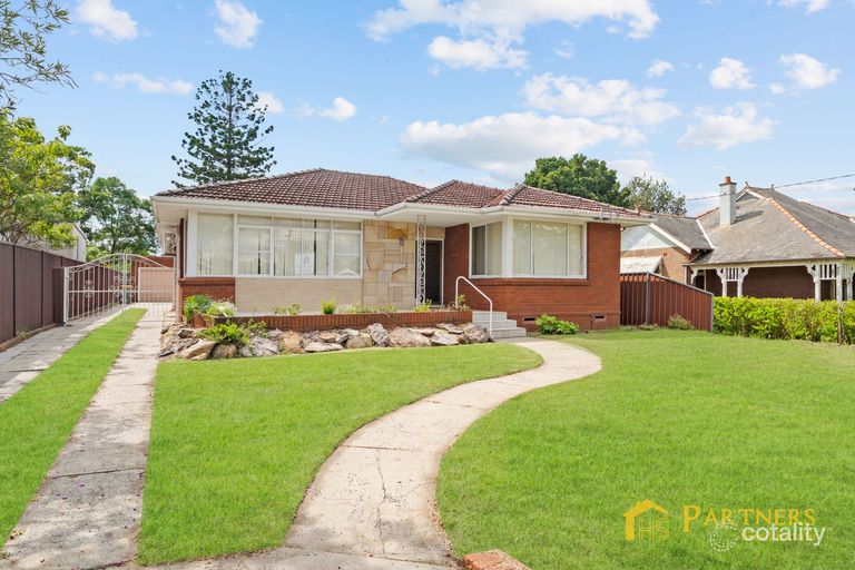 Property image of 581 Blaxland Road Eastwood