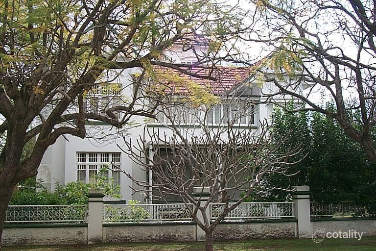 15 Molonga Terrace, Graceville, QLD 4075 Sale & Rental History