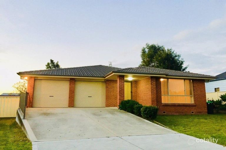 4 Dalwood Road, East Branxton, NSW 2335 Sale & Rental History