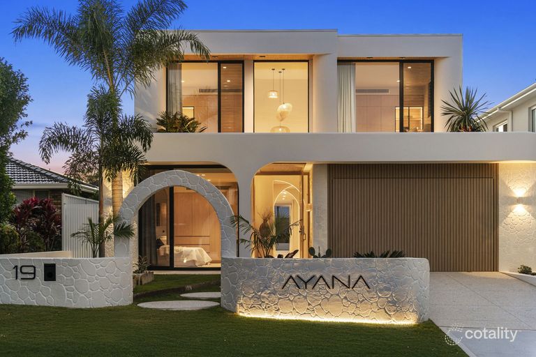 Property image of 19 Seaview Street Cronulla
