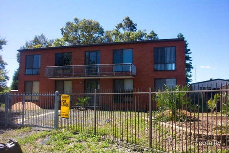 5 College Place, Gwynneville, NSW 2500 Sale & Rental History Property
