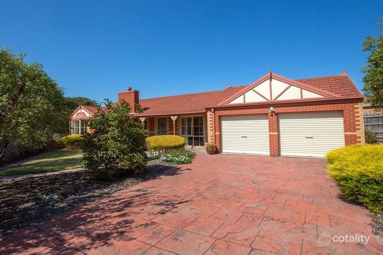 63 Jacaranda Crescent, Mornington, VIC 3931 Sale & Rental History