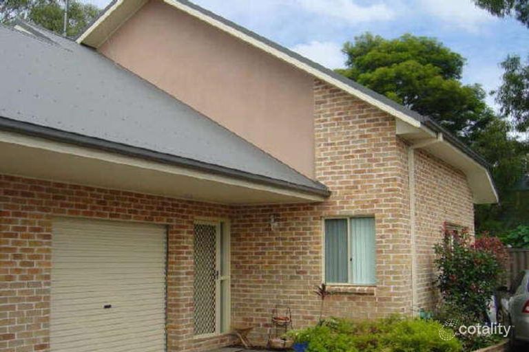 61 College Street, Cambridge Park, NSW 2747 Sale & Rental History