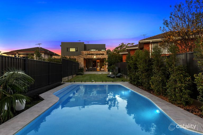 Property image of 11 Bellingara Road Sylvania
