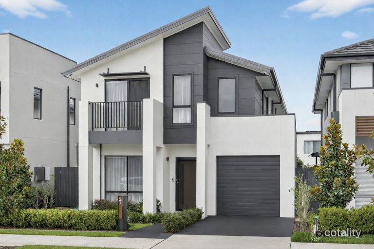 Property image of 27 Mainstay Street Moorebank