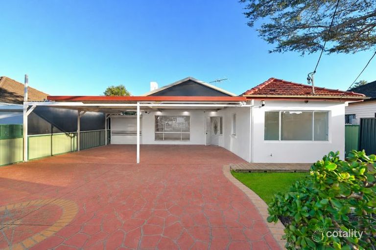Property image of 25 Winifred Street Condell Park