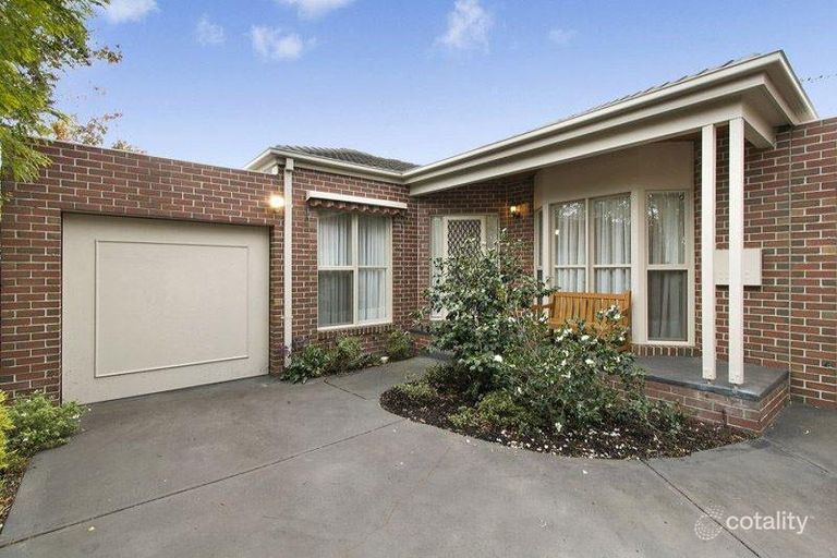 2/265 Lawrence Road, Mount Waverley, VIC 3149 Sale & Rental History
