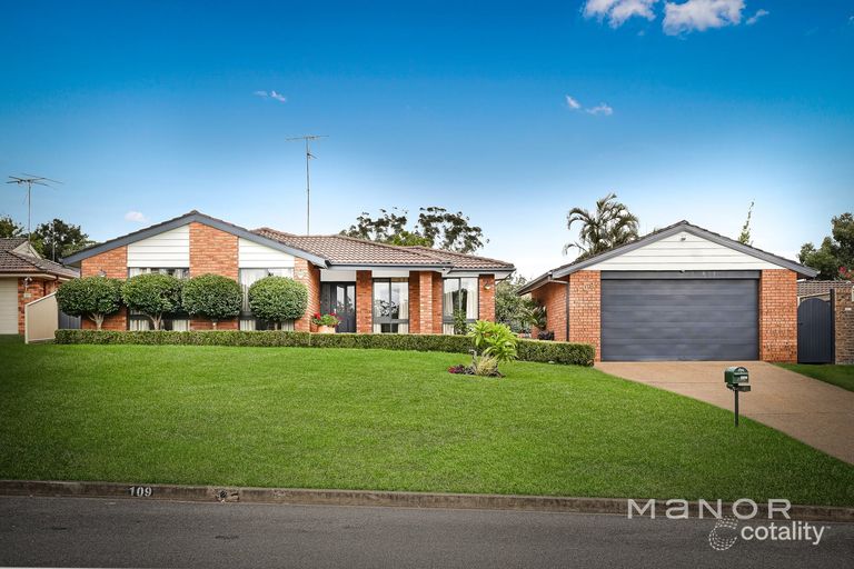 Property image of 109 Greenbank Drive Glenhaven