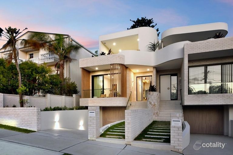 Property image of 153 Moverly Road South Coogee