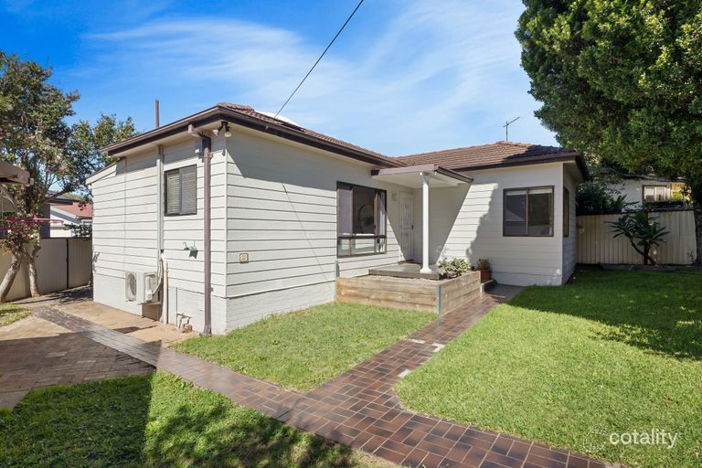 Property image of 32 Hirst Street Arncliffe