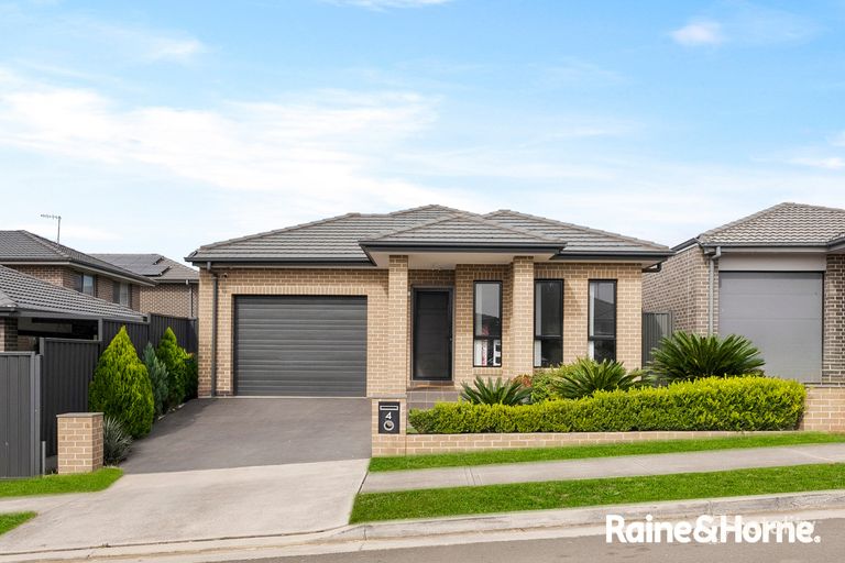 Property image of 4 Gerygone Street Austral