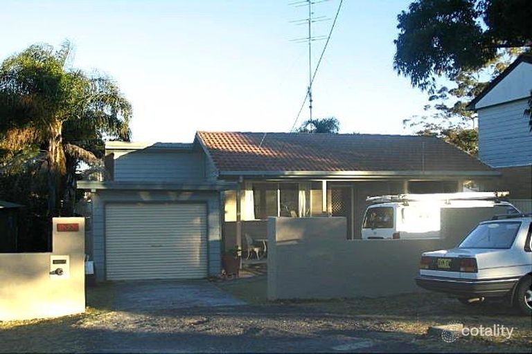 32 Aldinga Road, Gwandalan, NSW 2259 Sale & Rental History Property