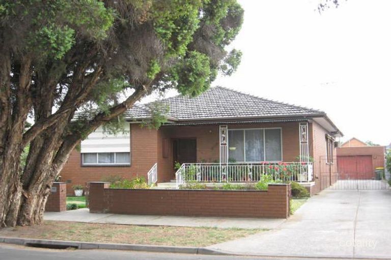 12 Rushall Street, Fairfield, VIC 3078 Property Details