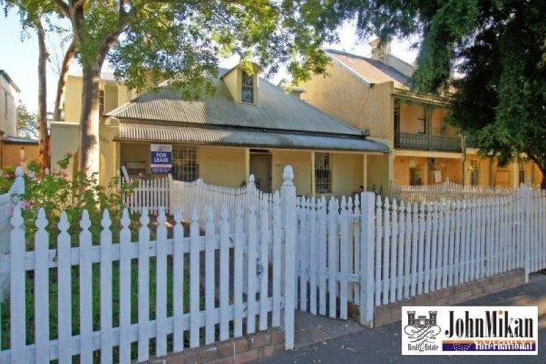 108108A Derwent Street, Glebe, NSW 2037 Sale & Rental History Property Value Estimator