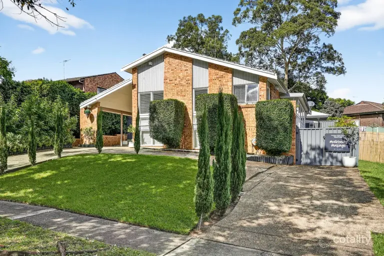 Property image of 27 James Cook Drive Kings Langley
