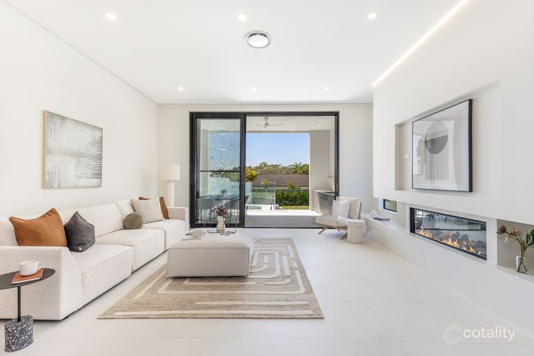 Property image of 10 Kiwong Street Yowie Bay