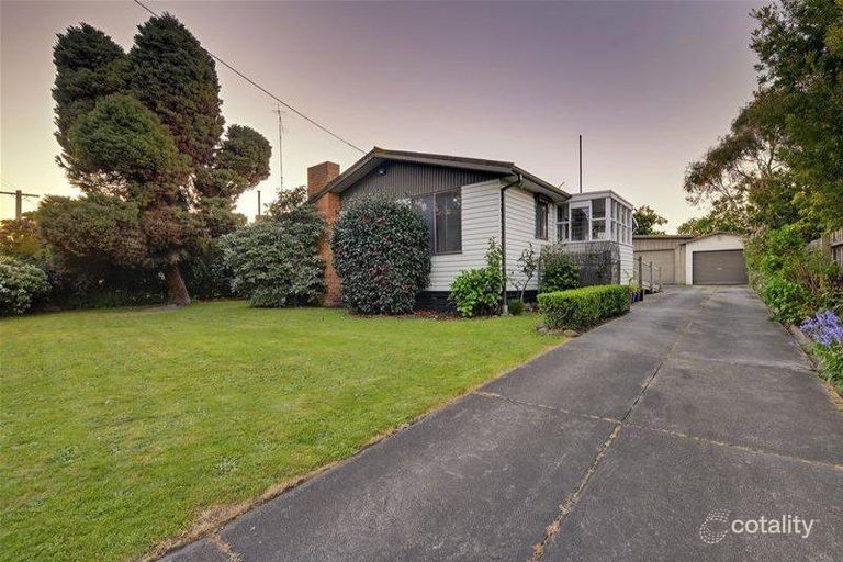 21 Third Street, Yallourn North, VIC 3825 Sale & Rental History Price