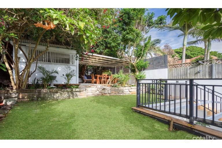 Property image of 36 Sir Thomas Mitchell Road Bondi Beach