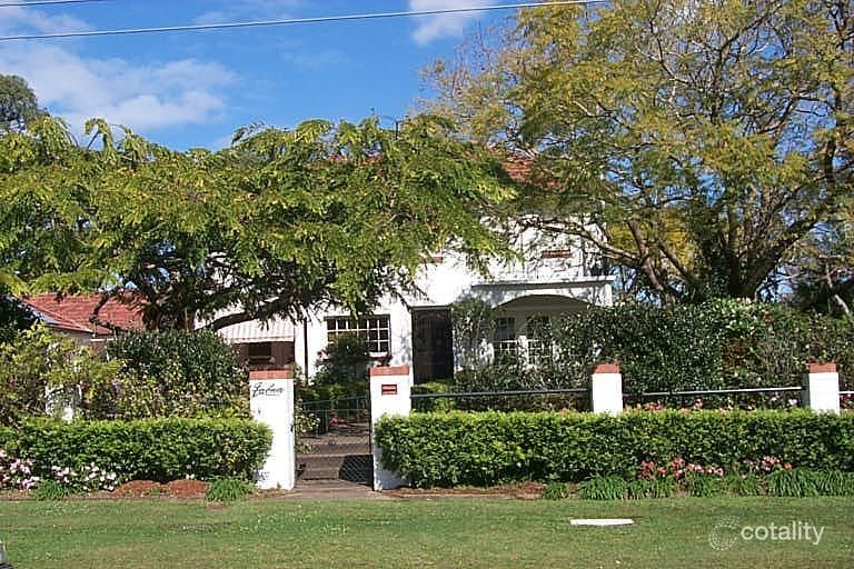 103 Buena Vista Avenue, Coorparoo, QLD 4151 Sale & Rental History