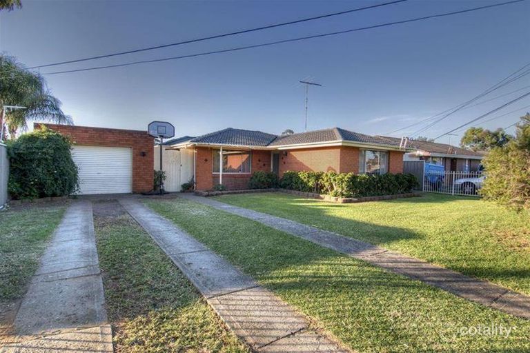 9 Tarana Crescent, Dharruk, NSW 2770 Sale & Rental History Property