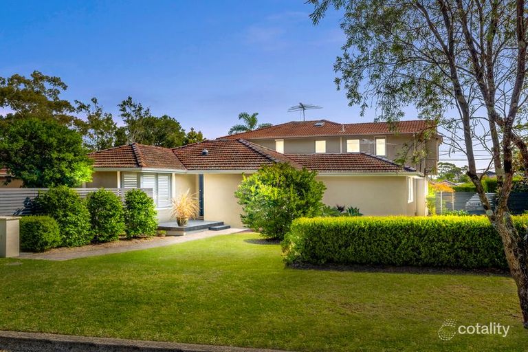 11 Jinchilla Road, Terrey Hills, NSW 2084 Sale & Rental History